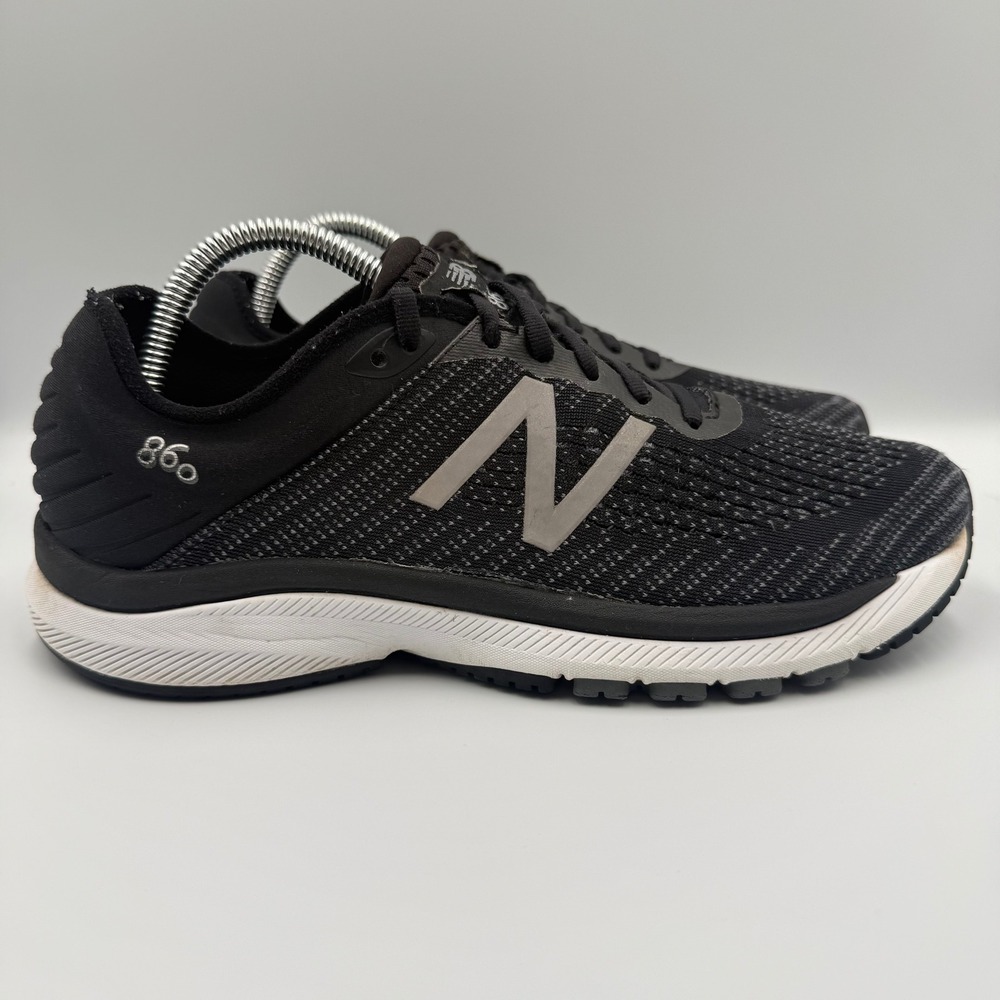 New Balance 860v10 Women's Size 9.5 Black White Running Shoes Sneakers W860K10